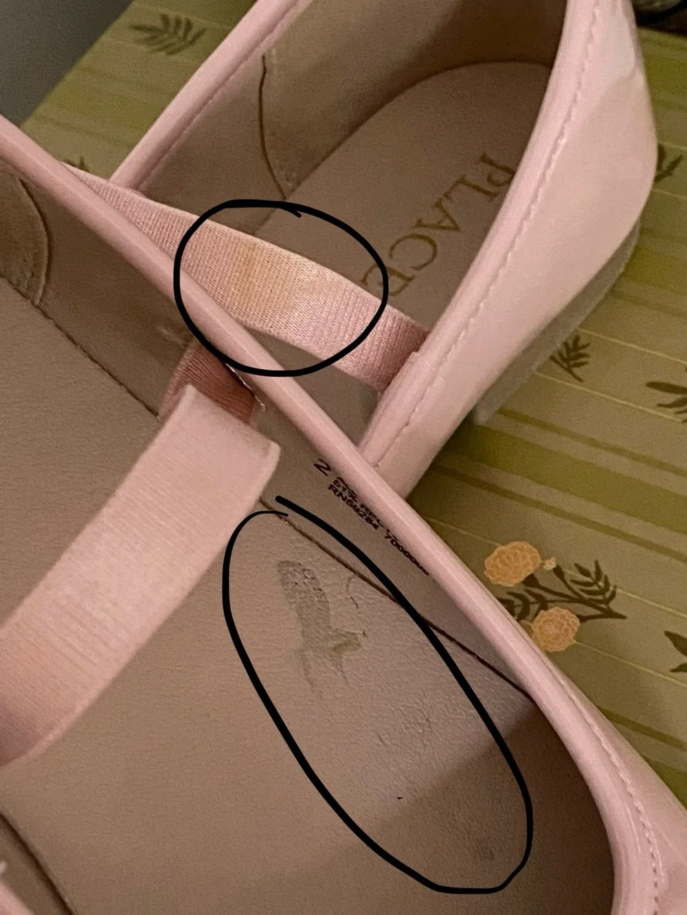 The Children's Place Pink Patent Ballet Flats with Bow Size 2